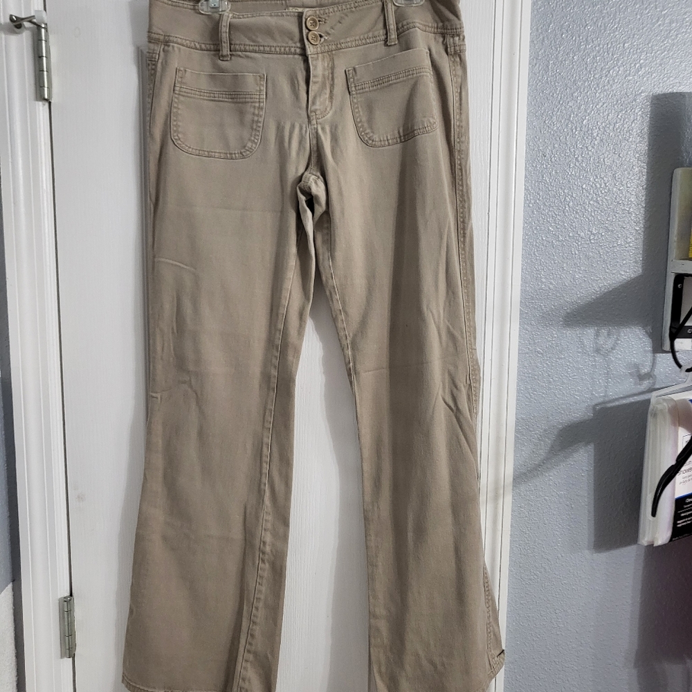 Khaki pants